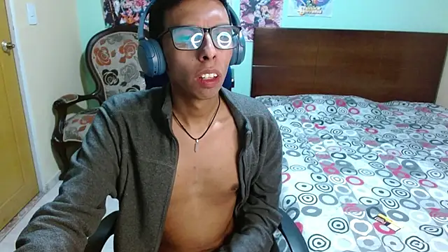 DavTwink3100 online show from November 13, 2025, 1:37 am