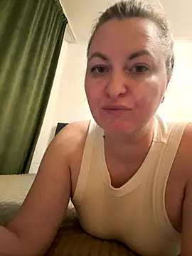 Amelia-Diamond online show from November 20, 2025, 11:59 pm