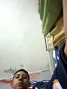 Snapshot of Pedropuente200 chatting on January 19, 2026, 4:27 am Pedropuente200 online show from January 19, 2026, 4:27 am