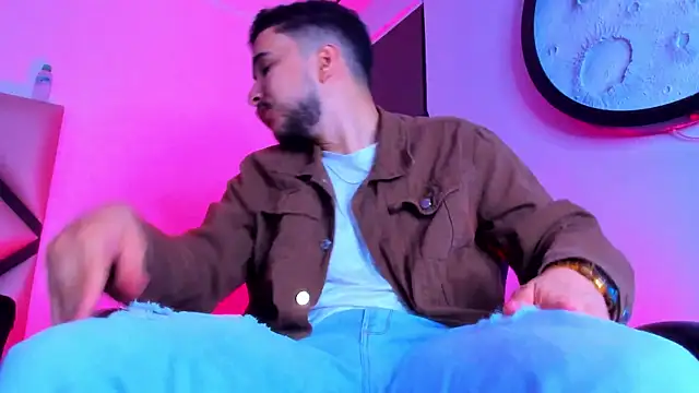 mike 257 online show from April 4, 2026, 11:51 am