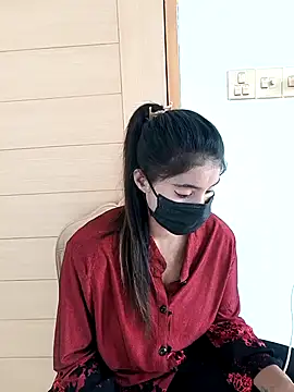 Snapshot of Hot_Angle chatting on February 25, 2026, 6:01 am Hot Angle online show from February 25, 2026, 6:01 am