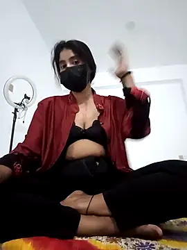 Snapshot of Hot_Angle chatting on February 25, 2026, 10:19 pm Hot Angle online show from February 25, 2026, 10:19 pm