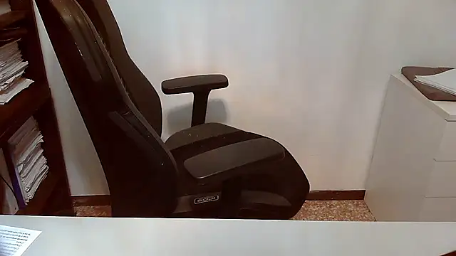 topg84 online show from December 3, 2025, 7:05 am