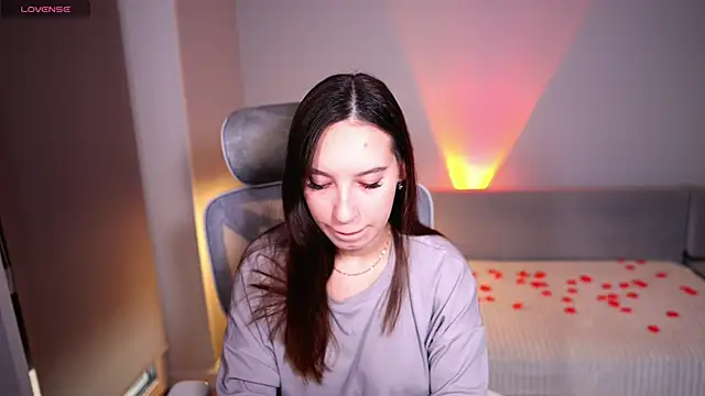 WhyEmmyCry online show from February 14, 2026, 5:26 am