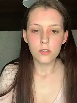 Thedeepwebcutie online show from November 1, 2025, 3:19 am