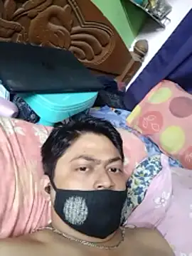 Snapshot of Raj_294000 chatting on November 4, 2025, 7:35 pm Raj 294000 online show from November 4, 2025, 7:35 pm