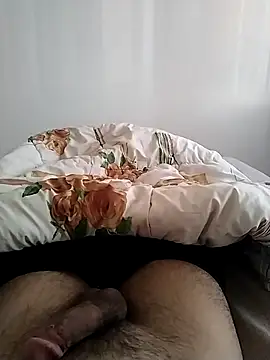 Snapshot of Can_toprak05 chatting on October 19, 2025, 11:00 am Can toprak05 online show from October 19, 2025, 11:00 am