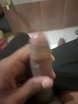 HeatableRevan online show from March 25, 2026, 1:00 am