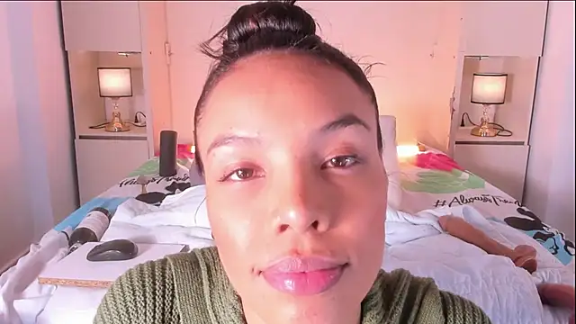 Blackywhiite online show from November 21, 2025, 4:05 pm