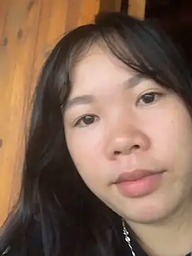 italy-12 online show from November 1, 2025, 12:01 am