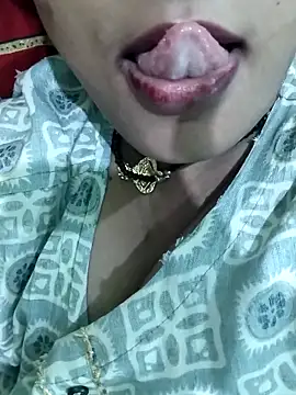 sexy 6hvhhh online show from November 12, 2025, 11:03 pm