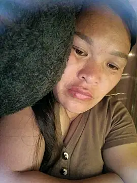 chipu06 online show from March 25, 2026, 5:13 am