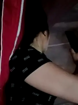 chipu06 online show from April 7, 2026, 2:28 pm