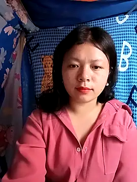 lisa-bae00 online show from March 2, 2026, 11:33 pm