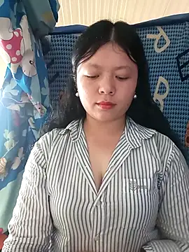 lisa-bae00 online show from April 2, 2026, 1:58 am