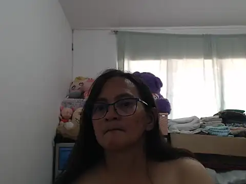 Kinkybela2025 online show from October 26, 2025, 5:46 am