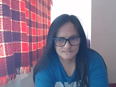 Kinkybela2025 online show from April 9, 2026, 1:27 am