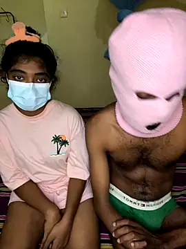 couplesexroom online show from October 27, 2025, 8:18 am