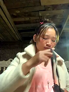 sowbibi online show from October 21, 2025, 12:17 pm