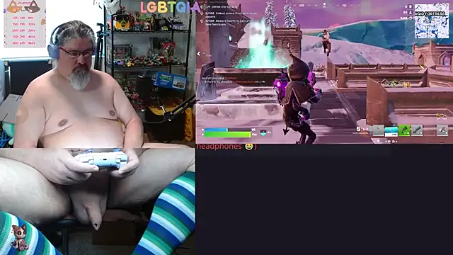 Snapshot of geekycastillo chatting on May 1, 2026, 4:44 pm geekycastillo online show from May 1, 2026, 4:44 pm