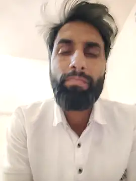 Snapshot of shail1987 chatting on March 12, 2026, 9:26 am shail1987 online show from March 12, 2026, 9:26 am