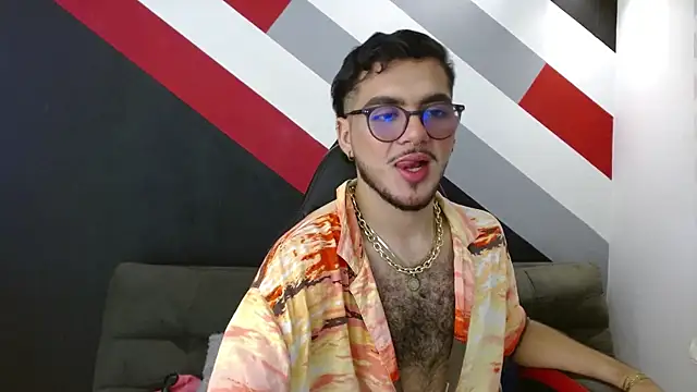 Zac Golden online show from November 17, 2025, 7:08 pm