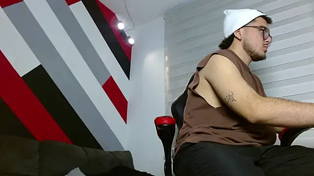 Zac Golden online show from February 1, 2026, 11:42 am