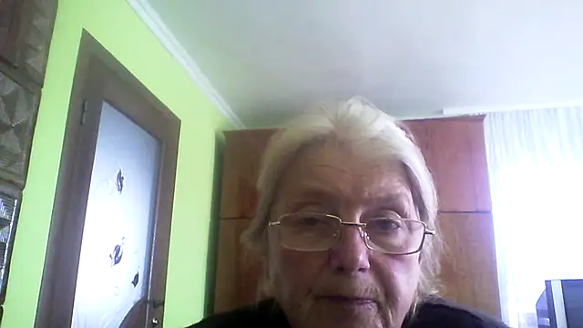 AmyLove353 online show from March 6, 2026, 9:39 am