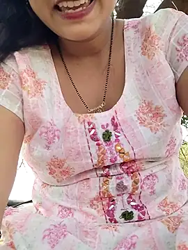 Ankitahot1993 online show from April 5, 2026, 8:33 am