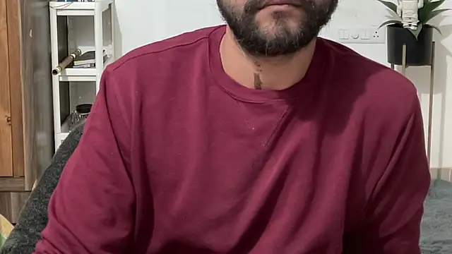 MakeMeAwareAah online show from December 5, 2025, 1:20 pm