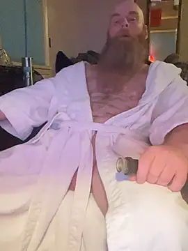 Snapshot of Macduckd chatting on March 12, 2026, 10:21 am Macduckd online show from March 12, 2026, 10:21 am