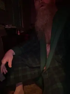 Snapshot of Macduckd chatting on March 19, 2026, 9:46 am Macduckd online show from March 19, 2026, 9:46 am