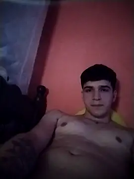 Danii2005 online show from October 28, 2025, 6:43 pm