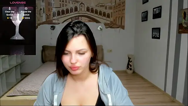 KittyShenson online show from November 28, 2025, 12:30 pm