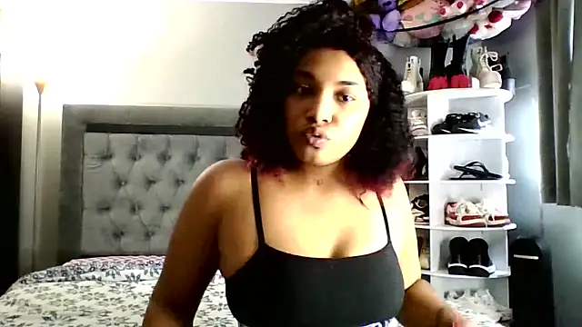 Snapshot of Nahomy_Sara chatting on March 16, 2026, 6:01 pm Nahomy Sara online show from March 16, 2026, 6:01 pm