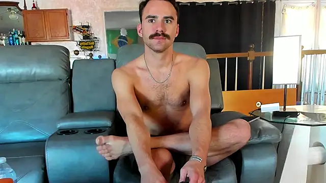 Snapshot of bobbyatx chatting on December 17, 2025, 9:54 pm bobbyatx online show from December 17, 2025, 9:54 pm