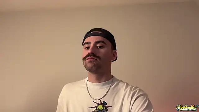 Snapshot of bobbyatx chatting on January 13, 2026, 11:59 am bobbyatx online show from January 13, 2026, 11:59 am