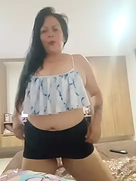 viviana-sexi online show from October 27, 2025, 5:55 am