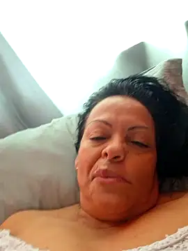 viviana-sexi online show from May 31, 2026, 12:01 pm
