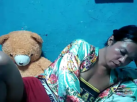 Snapshot of SmallluncutCock chatting on December 21, 2025, 2:51 am SmallluncutCock online show from December 21, 2025, 2:51 am