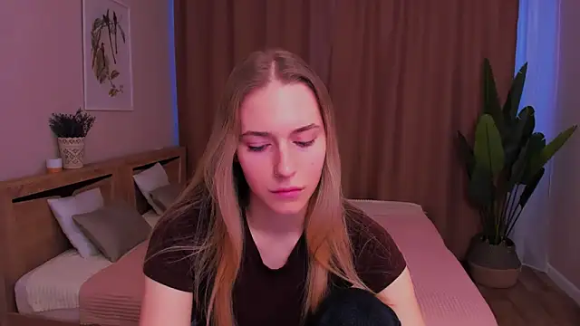 sassy cutie online show from February 13, 2026, 1:40 pm