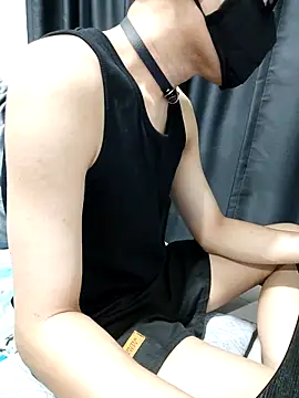 Snapshot of Slaveboii2 chatting on October 31, 2025, 5:52 am Slaveboii2 online show from October 31, 2025, 5:52 am