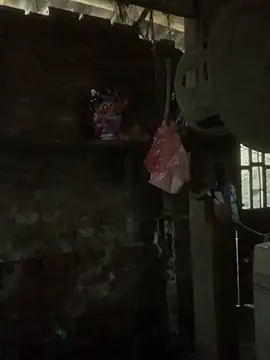 Lara-11 online show from December 4, 2025, 2:32 am