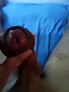 Snapshot of frajola-rs chatting on October 21, 2025, 5:24 pm frajola-rs online show from October 21, 2025, 5:24 pm