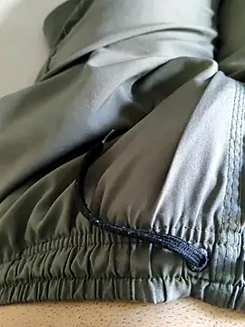 Snapshot of frajola-rs chatting on November 6, 2025, 12:50 pm frajola-rs online show from November 6, 2025, 12:50 pm