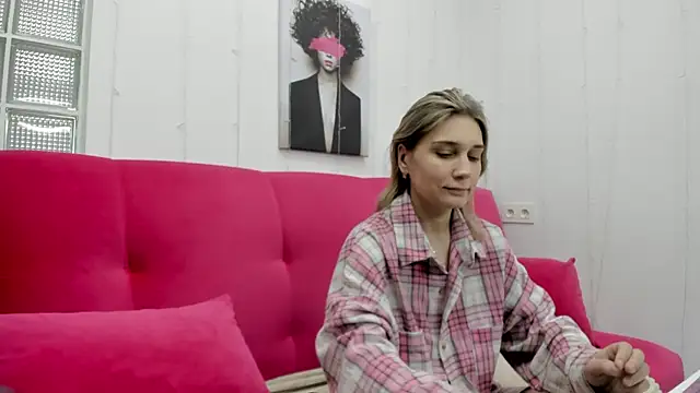 Tenderly Sophie online show from February 12, 2026, 1:33 am