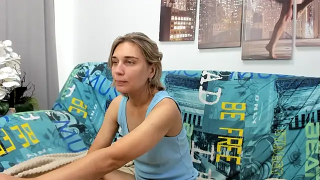Tenderly Sophie online show from July 18, 2026, 1:10 am