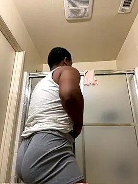 maddfreak0 online show from November 18, 2025, 3:05 pm