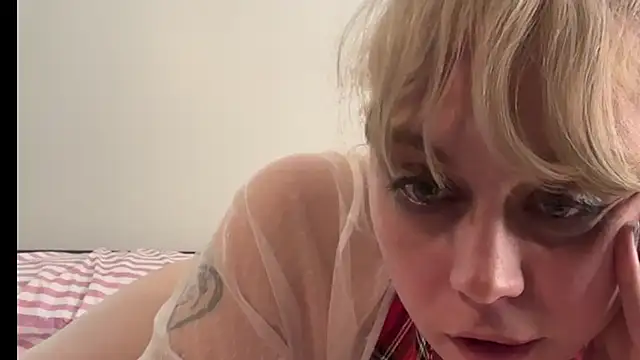 daddysprincess731 online show from October 25, 2025, 8:55 am