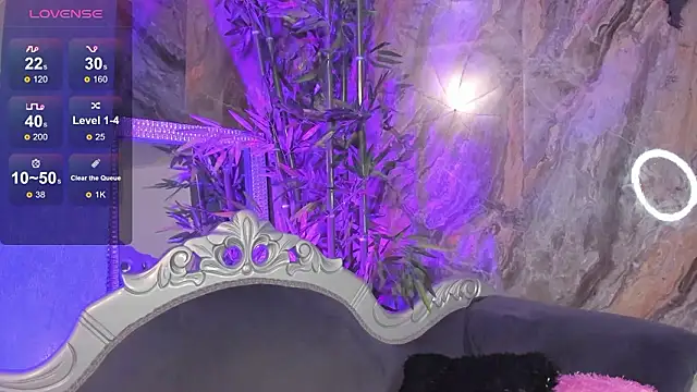 sydney miller  online show from March 26, 2026, 11:21 pm